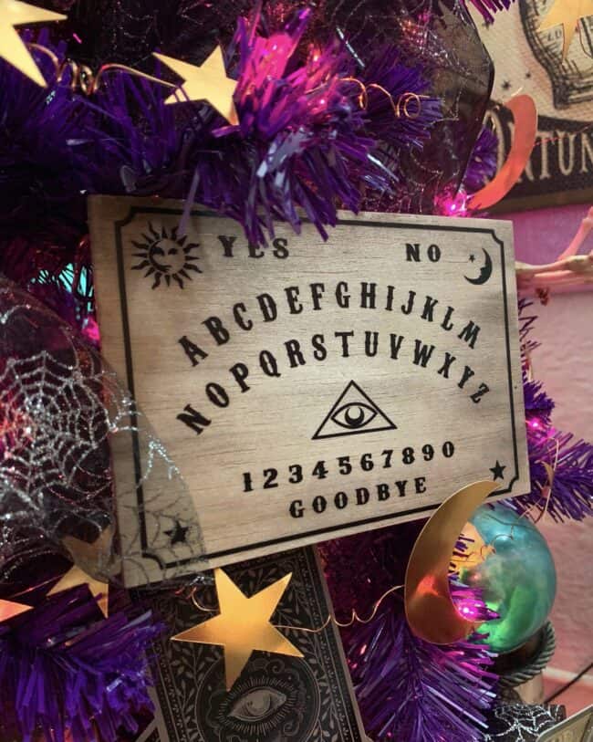 Halloween decorations using your Cricut machine