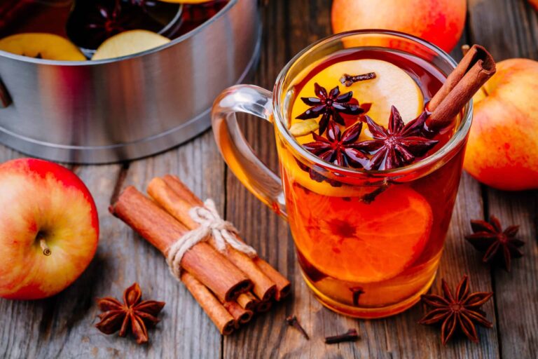 Slow Cooker Hot Spiced Apple Cider