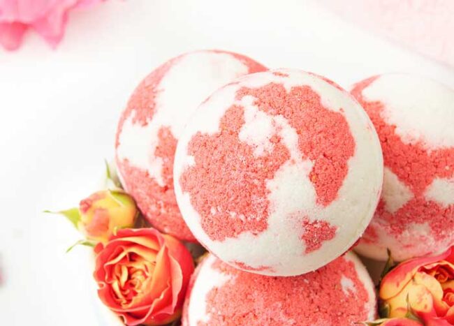 Strawberry bath bombs