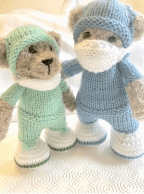 Knitted hero bear