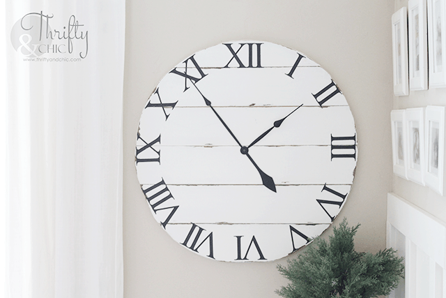 Shiplap wood farmhouse clock