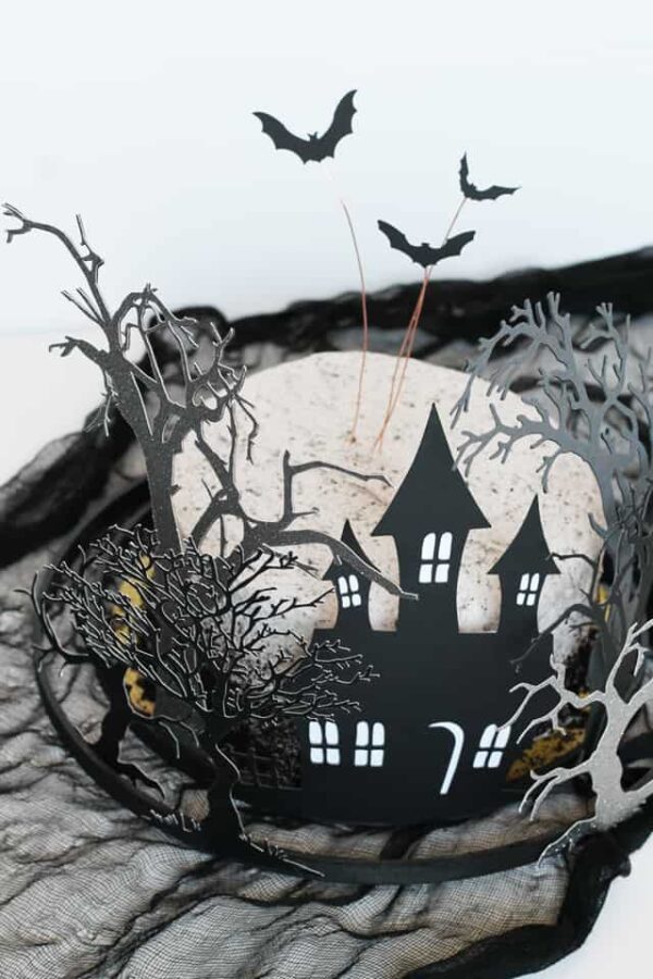 Halloween decorations using your Cricut machine