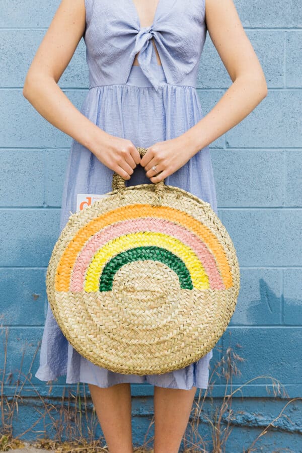 Straw woven tote bag.